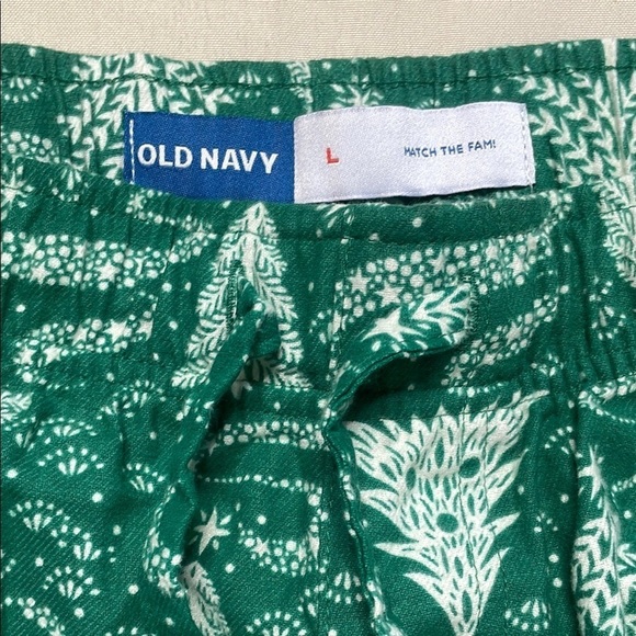 OLD NAVY Green and White Tree Print Pajama Pants - Picture 9 of 10